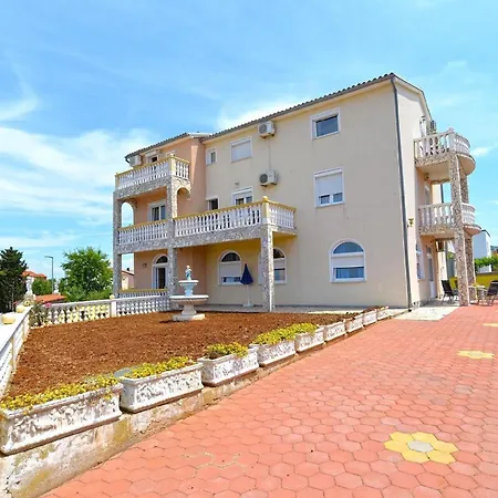 Fuer 6 Personen Ca 63 Qm In Pula-fondole, Istrien Istrische Riviera *